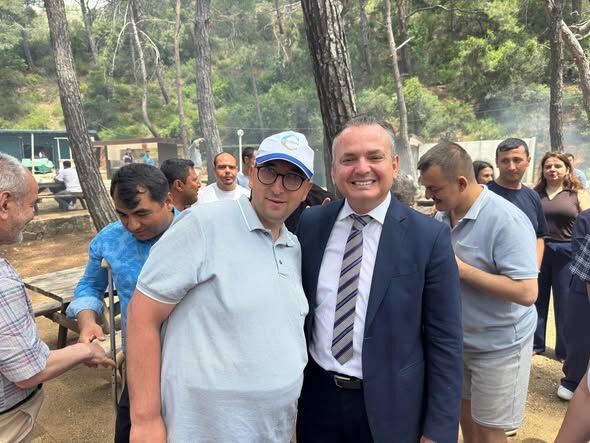 Kaymakam Akkaya, Özel Bireylerle Piknikte Bir Araya Geldi (1)