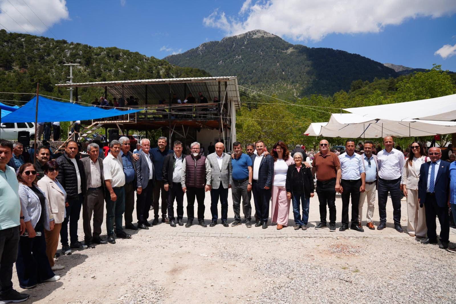Koruköy Yayla Koru’da Baz İstasyonu Açılış Töreni Yapıldı (1)