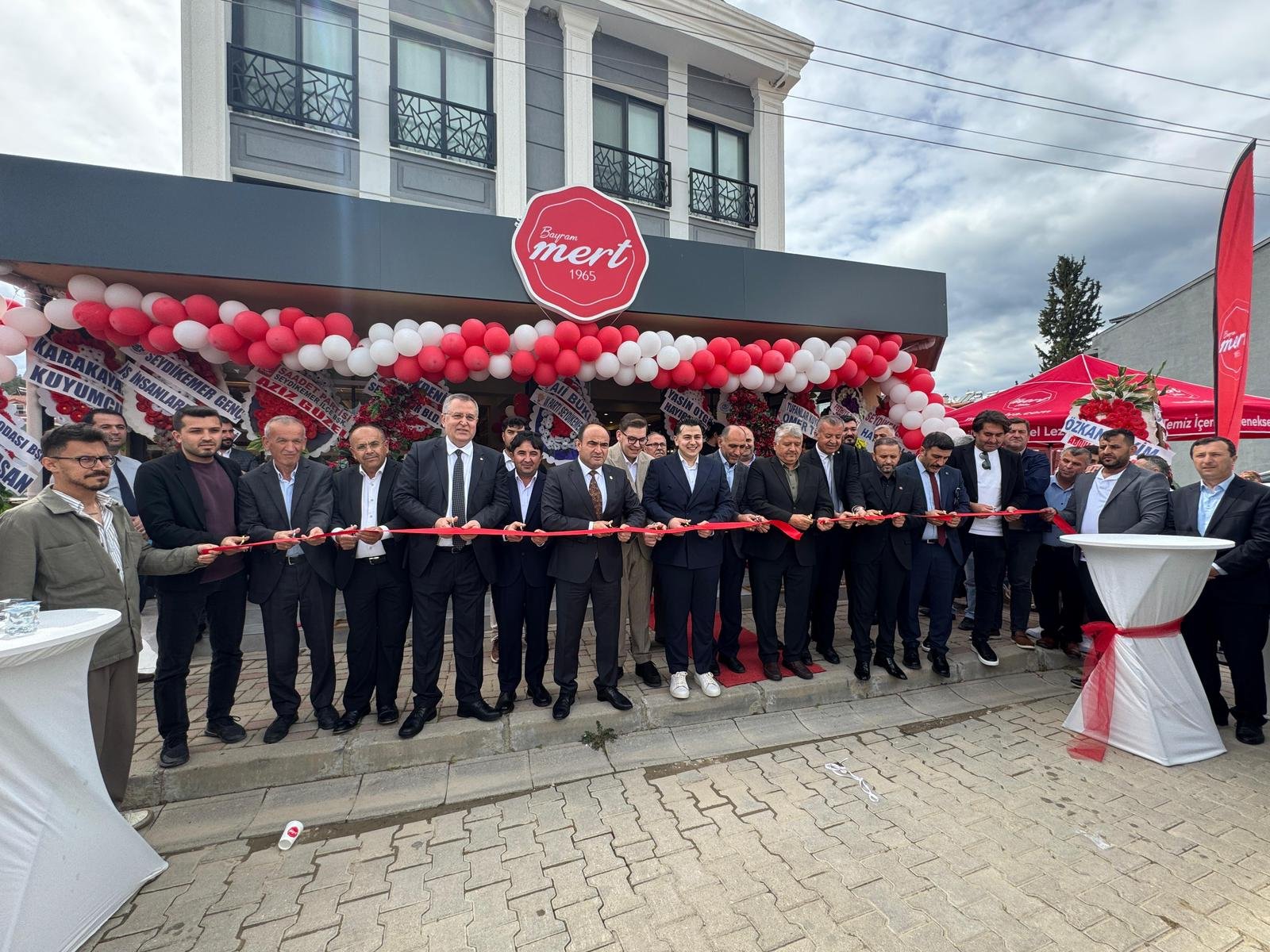 Seydi̇kemer’de Mert Helva Açildi (3)