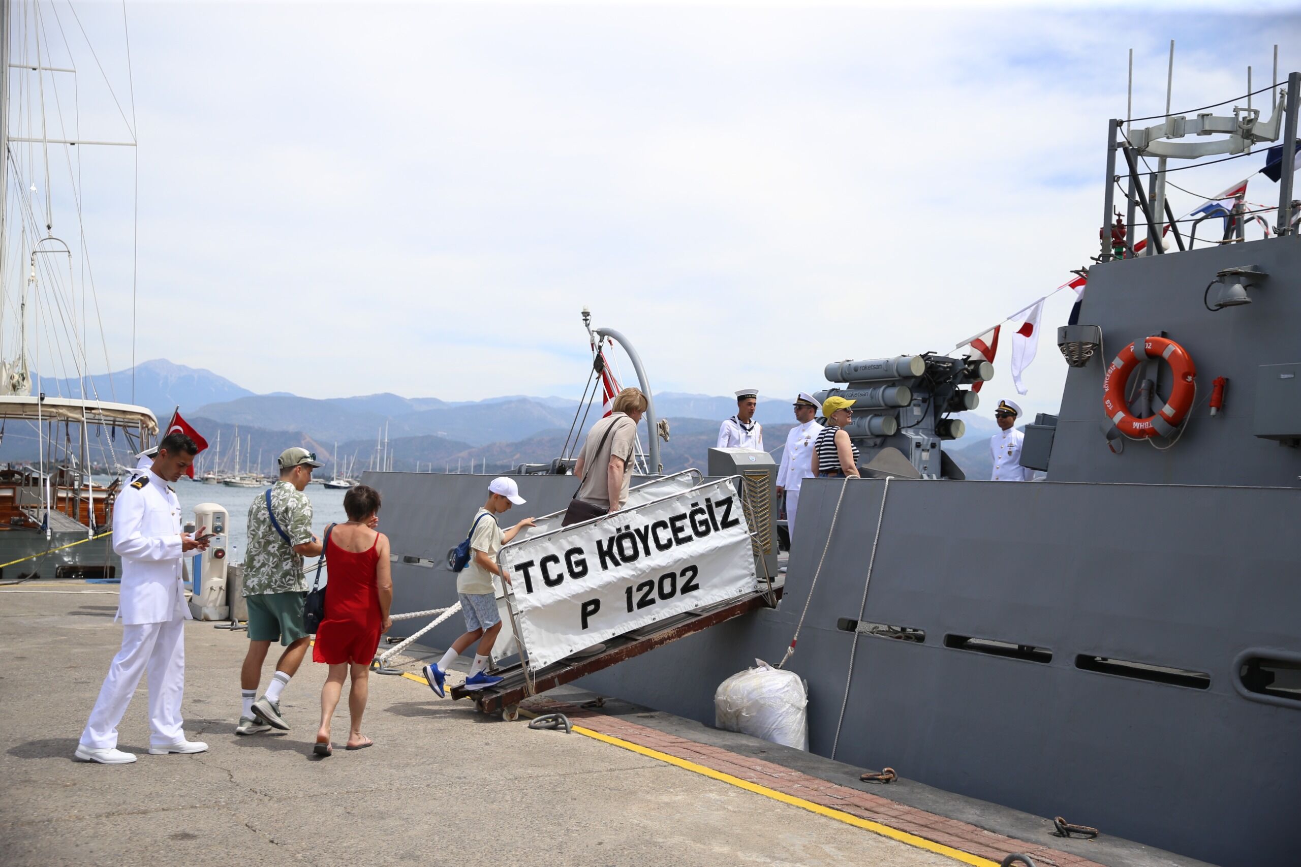 Tcg Köyceğiz Fethiye Limanı’nda Ziyarete Açıldı (2)
