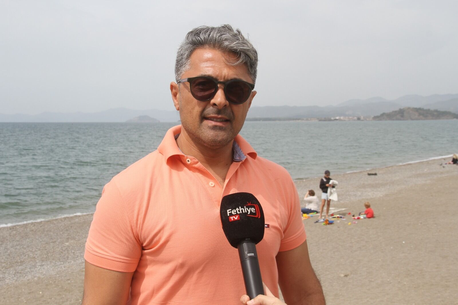 Çaliş Plaji’ndaki̇ “Şezlong Yakinina Oturmayin” Uyarisi Kaldirildi (2)
