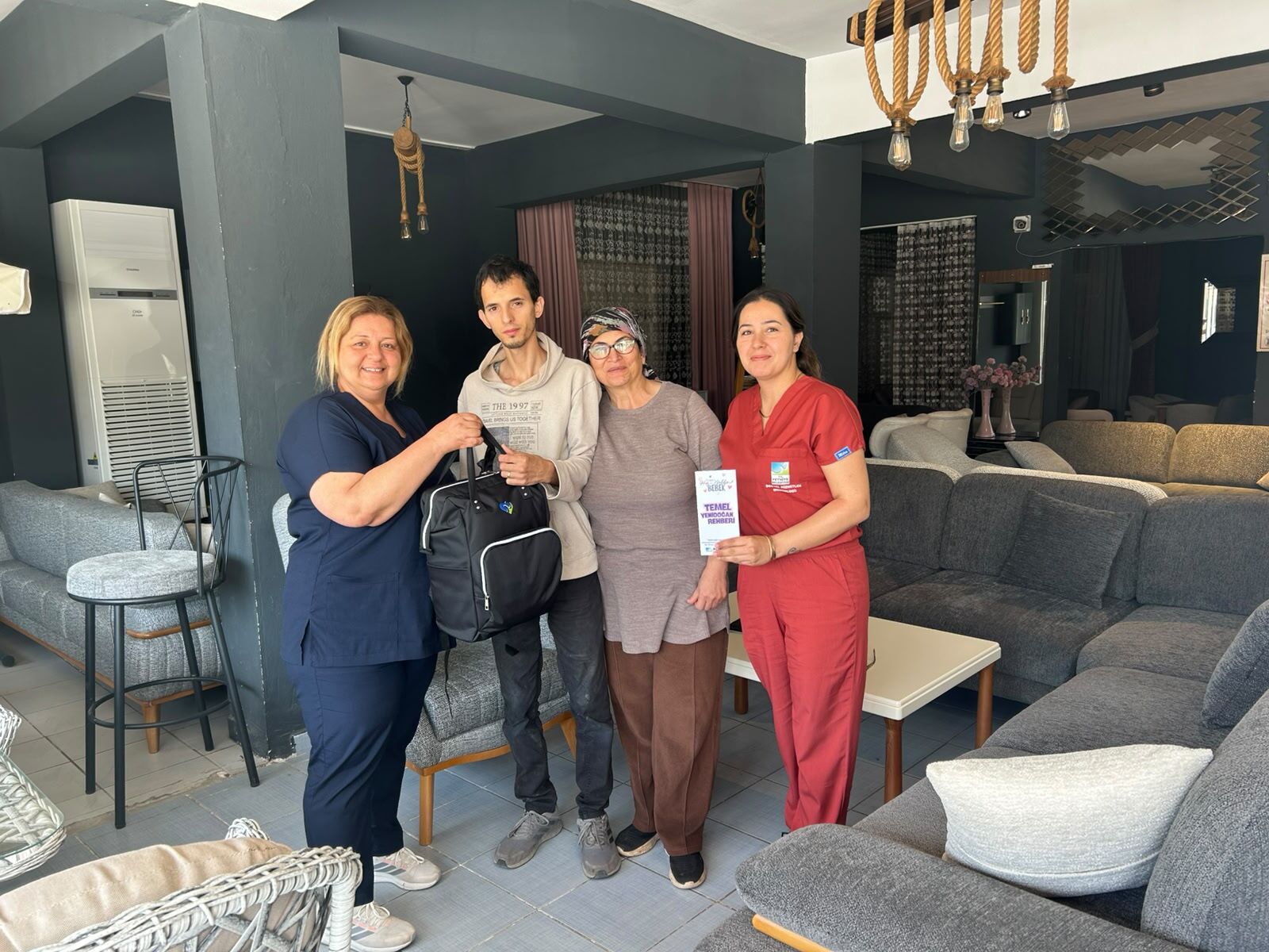 Fethiye Belediyesi Hoş Geldin Bebek Projesiyle Ailelerin Yanında (3)
