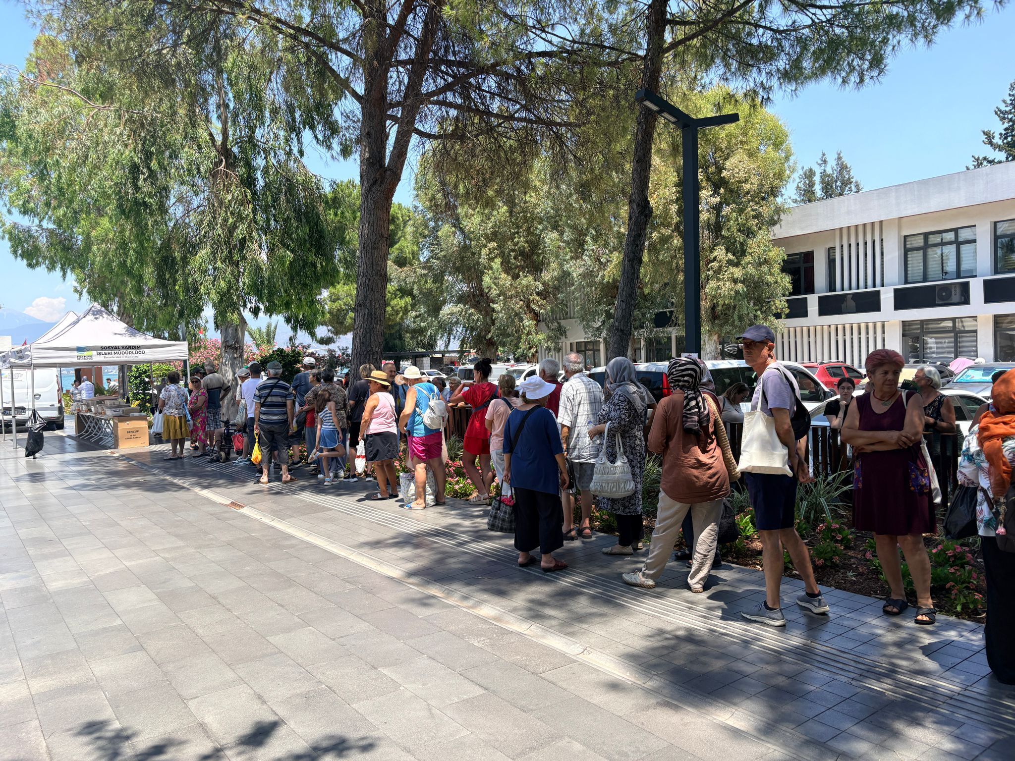 Fethiye Belediyesi’nde Aşure Kazanları Kaynadı (7)