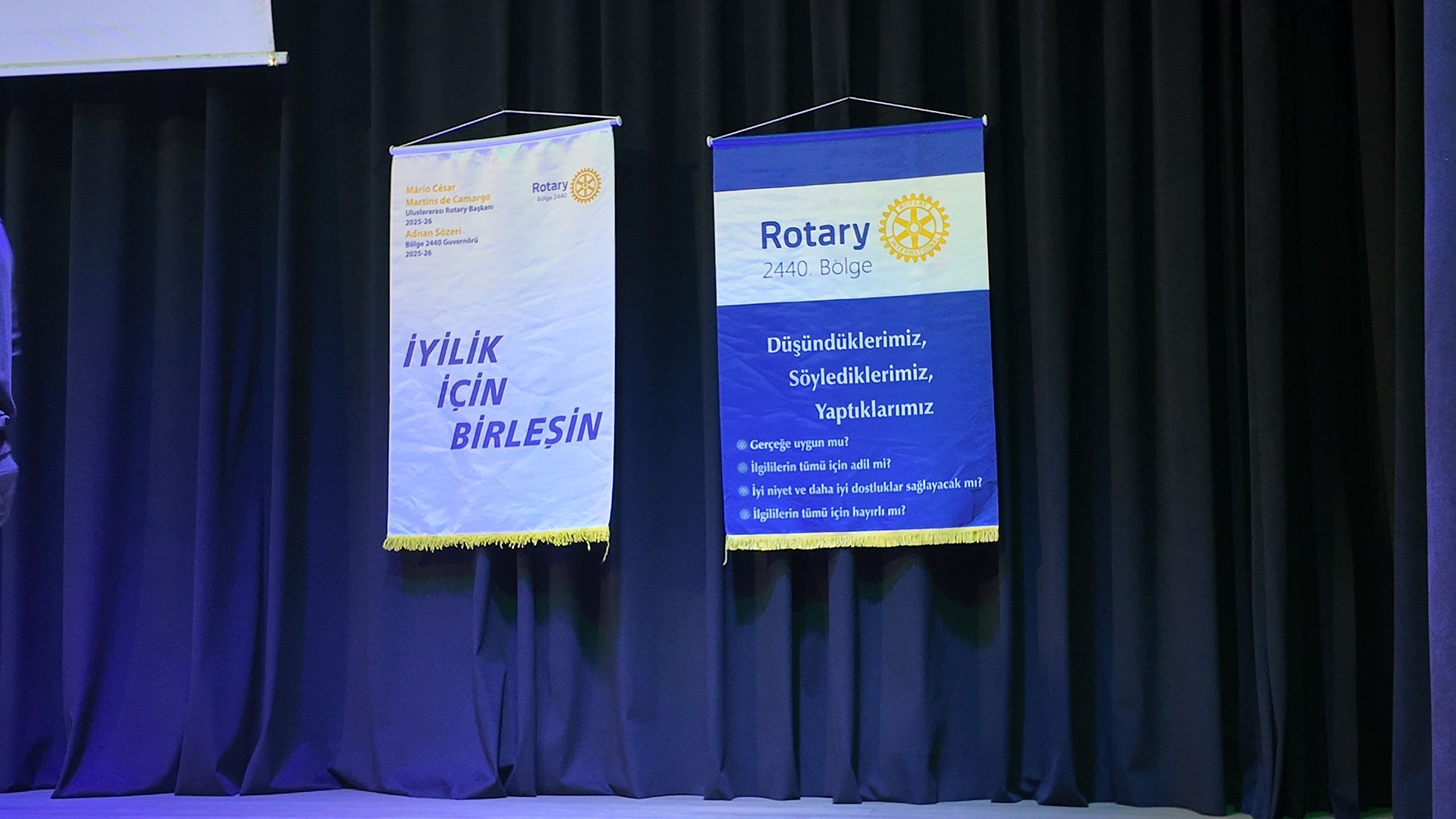 Fethiye’de “Yapay Zekâ Ve Geleceğin Dünyası” Konferansı Düzenlendi (2)
