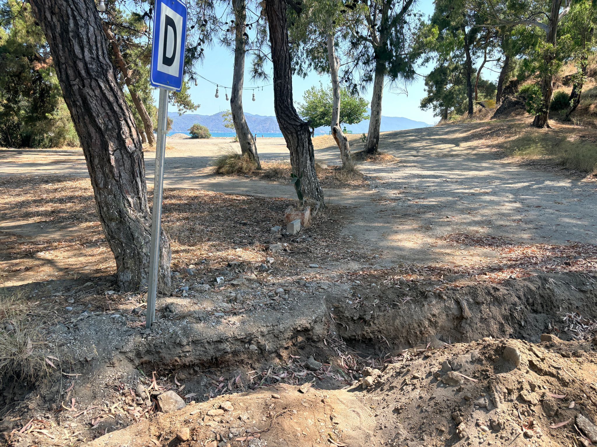 Koca Çalış Sahil Yoluna Araç Trafiği Kapatıldı (5)