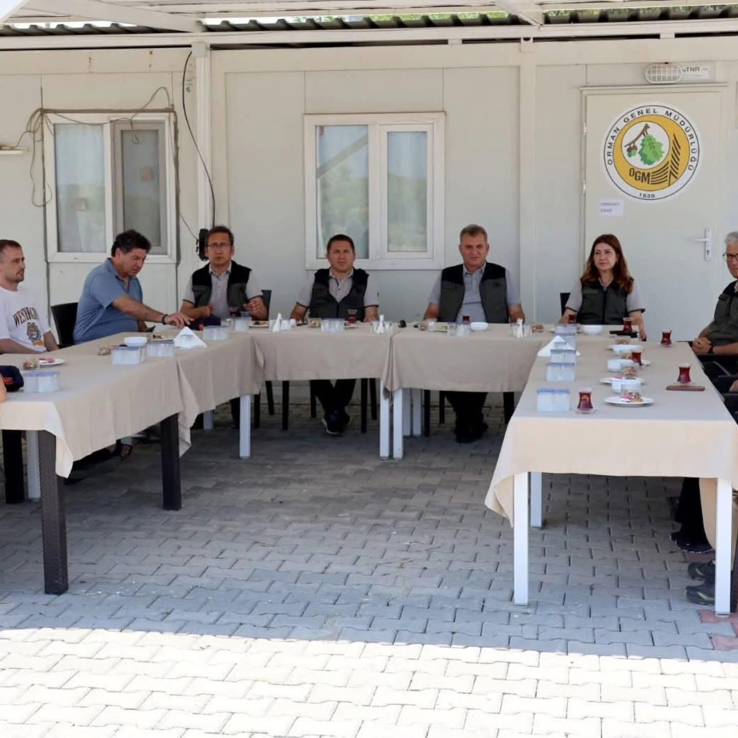 Muğla Bölge Müdürü Mustafa Ülküdür’den Fethiye’de Helikopter Ekibine Ziyaret (3)