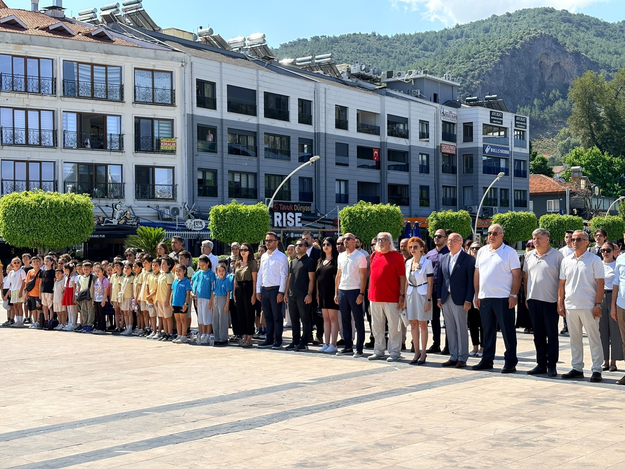 Türkiye Çevre Haftası Fethiye’de Çelenk Sunma Töreniyle Başladı (3)