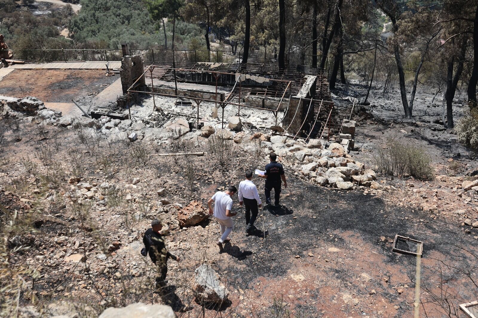 Büyükşehir'den Yangın Bölgesinde Kapsamlı Hasar Tespiti (5)