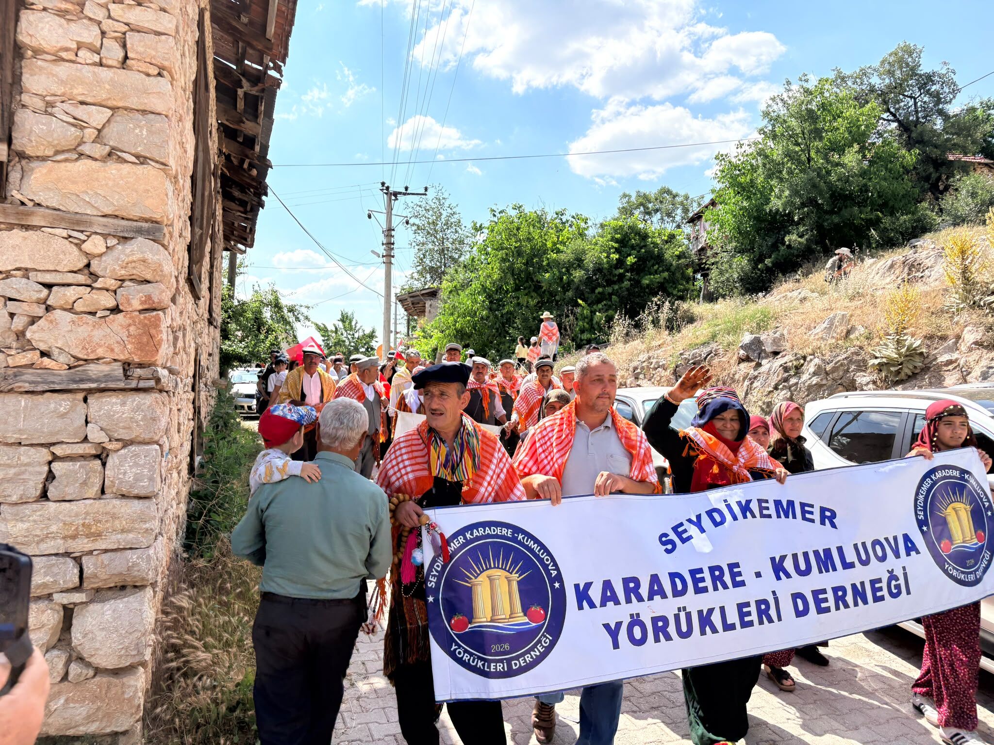 Seydi̇kemer Yayla Çobani̇sa'da Geleneksel Şenli̇k Coşkusu (4)