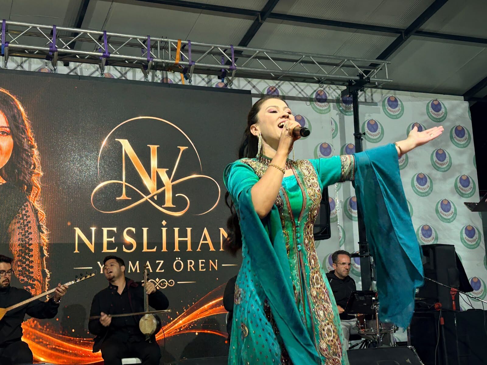 Yayla Karaçulha Yörük Şenli̇ği̇'nde İlk Gün Konserleri̇ne Yoğun İlgi̇ (27)