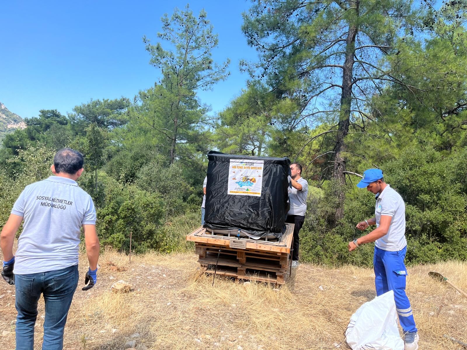 Fethiye’de Arılar İçin Su Noktaları Yeni Sezona Hazır (4)