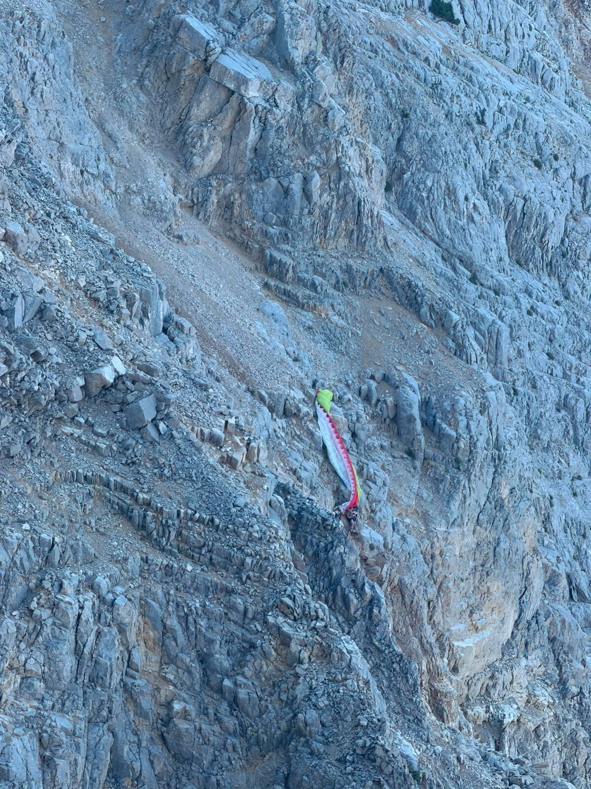 Fethiye’de Tandem Yamaç Paraşütü Kazası Kurtarma Çalışması Başlatıldı (2)