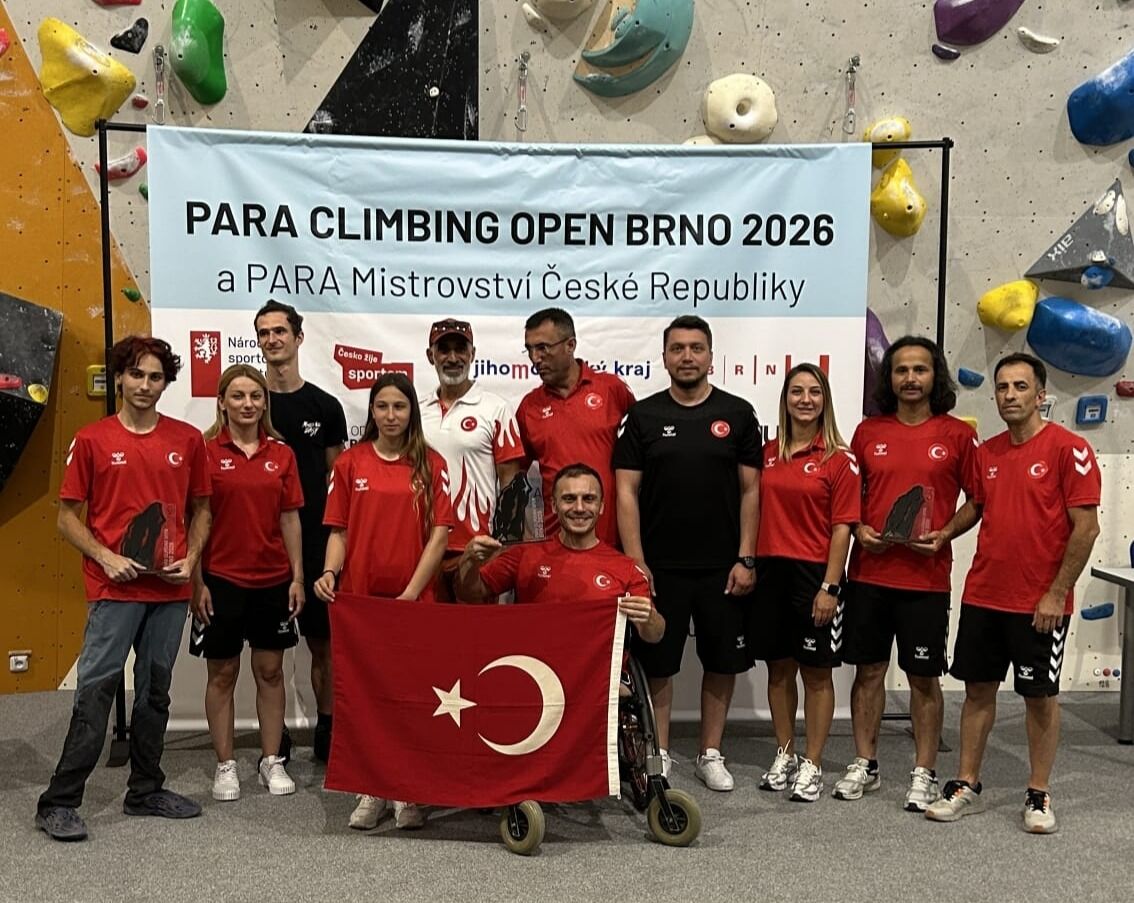 Görme Engelli Milli Sporcu Fatih Güney’den Çekya’da Tarihi Bronz (3)