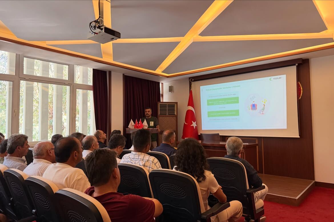 Kaymakamımız Sayın Fatih Akkaya Başkanlığında; Ilgili Kurum Amirlerinin Katılımıyla Muhtarlar To (1)