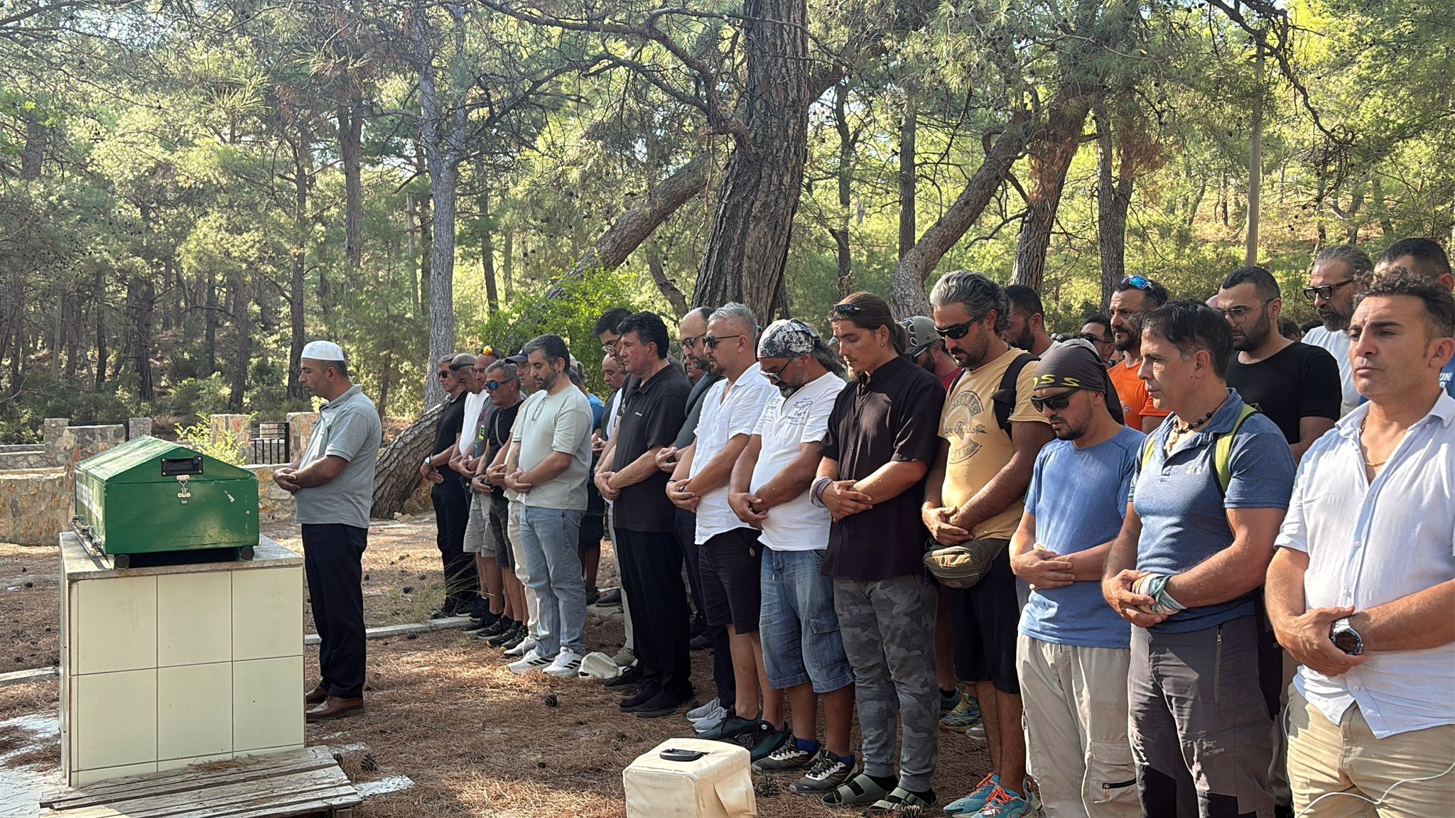 Ölüdeniz’deki Paraşüt Kazasında Hayatını Kaybeden Ali Kıdıl Son Yolculuğuna Uğurlandı (5)