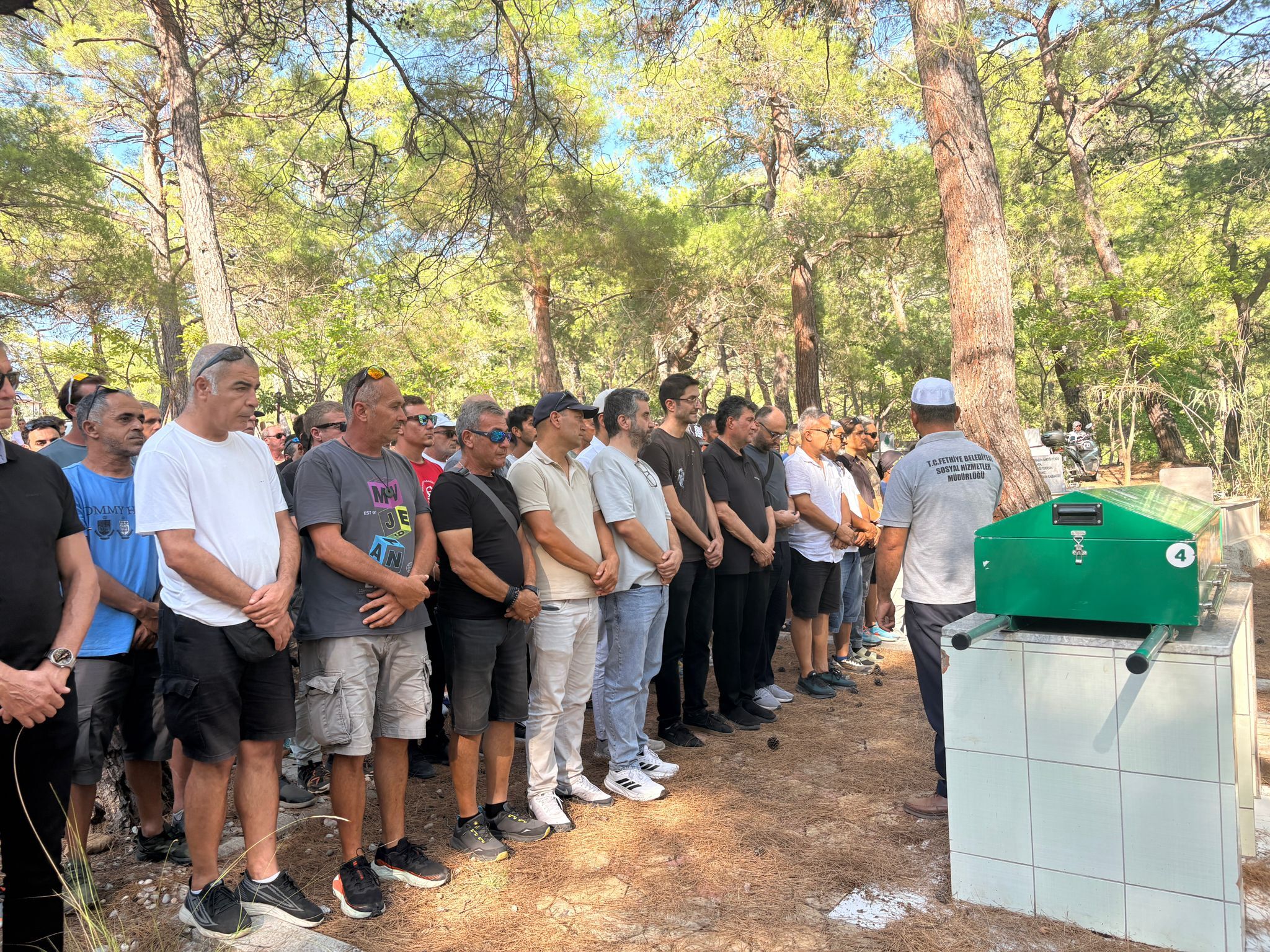 Ölüdeniz’deki Paraşüt Kazasında Hayatını Kaybeden Ali Kıdıl Son Yolculuğuna Uğurlandı (7)