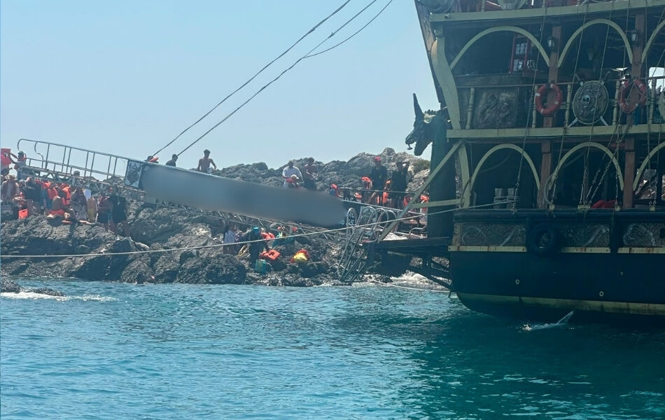 Vali Akbıyık Yangının Enerjisi Büyük Oranda Düşürüldü, Can Kaybımız Yok (83)-1